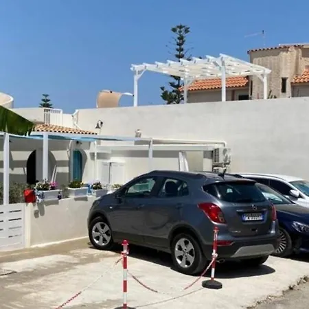 Almaga - San Lorenzo, Marzamemi Feriehus *